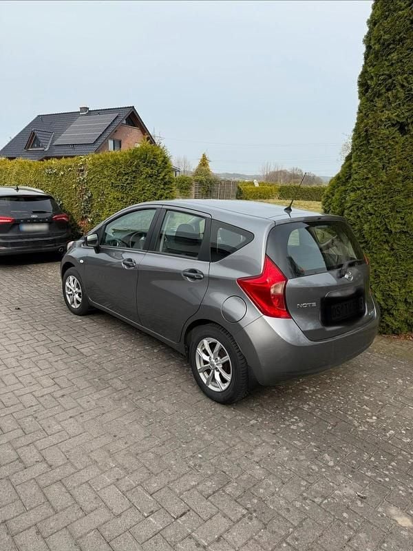 Gebraucht Nissan Note 80 PS (58 kW) 2014 Grau Kleinwagen