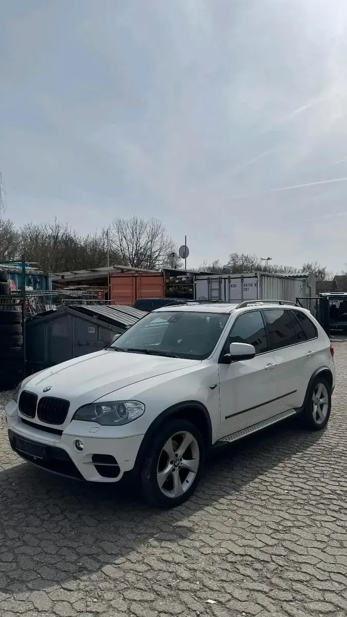 Gebraucht BMW X5 306 PS (225 kW) 2012 Weiß SUV