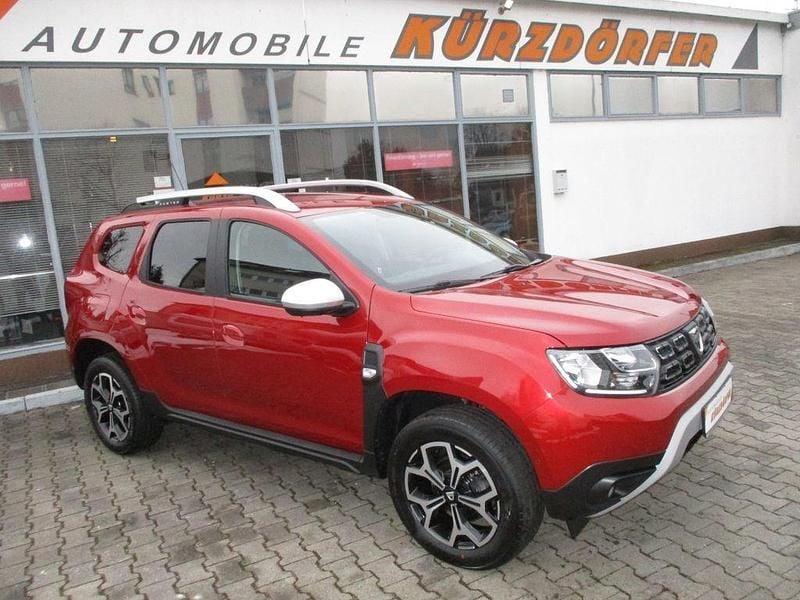 Rot Gebraucht 2021 Dacia Duster Prestige SUV | 14.900 € (Fairer Preis) - Bild 1/4