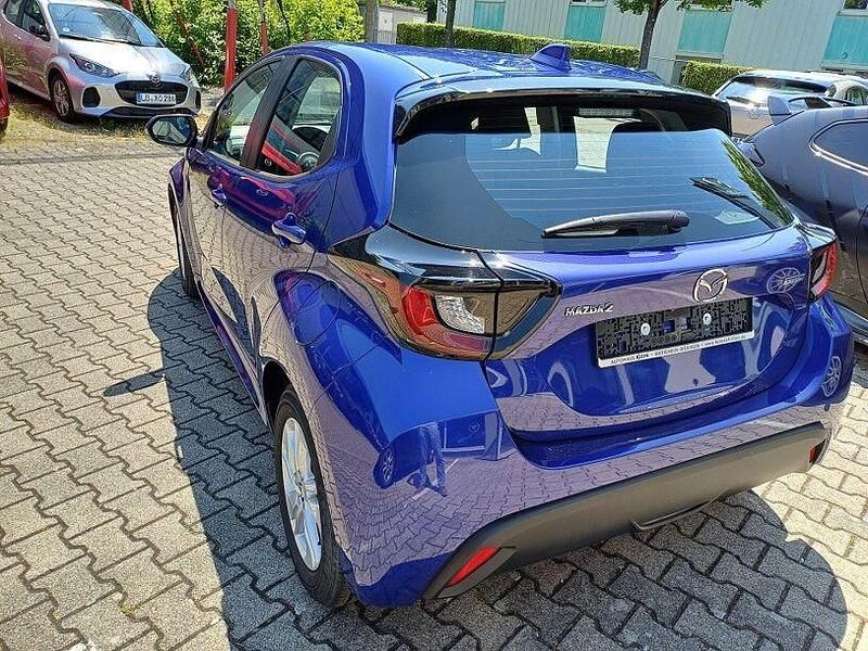 Gebraucht Mazda 2 Center-Line 116 PS (85 kW) 2024 Glass blue Kleinwagen