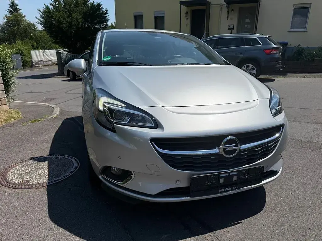 Gebraucht Opel Corsa Selection 90 PS (66 kW) 2015 Silber Kleinwagen