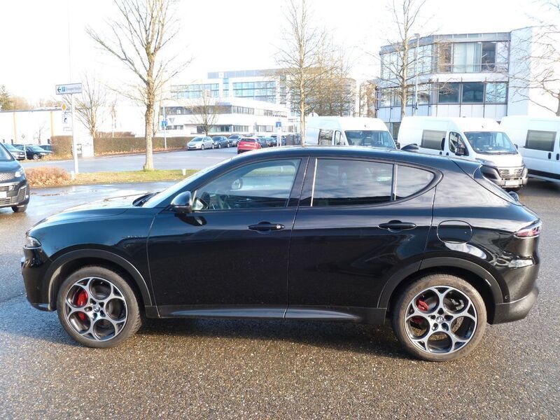 Schwarz Gebraucht 2023 Alfa Romeo Tonale Veloce SUV | 34.900 € (Fairer Preis) - Bild 1/4
