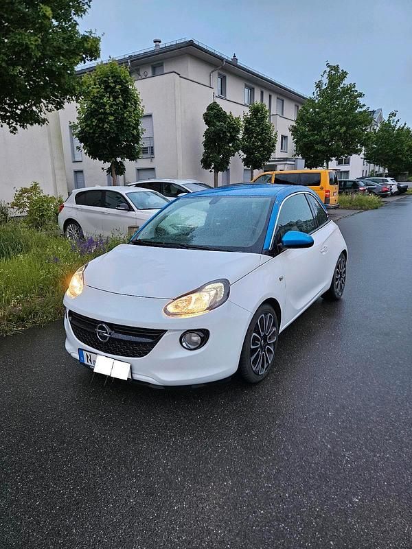 Weiß Gebraucht 2018 Opel Adam Edition Kleinwagen | 9.980 € (Fairer Preis) - Bild 1/4