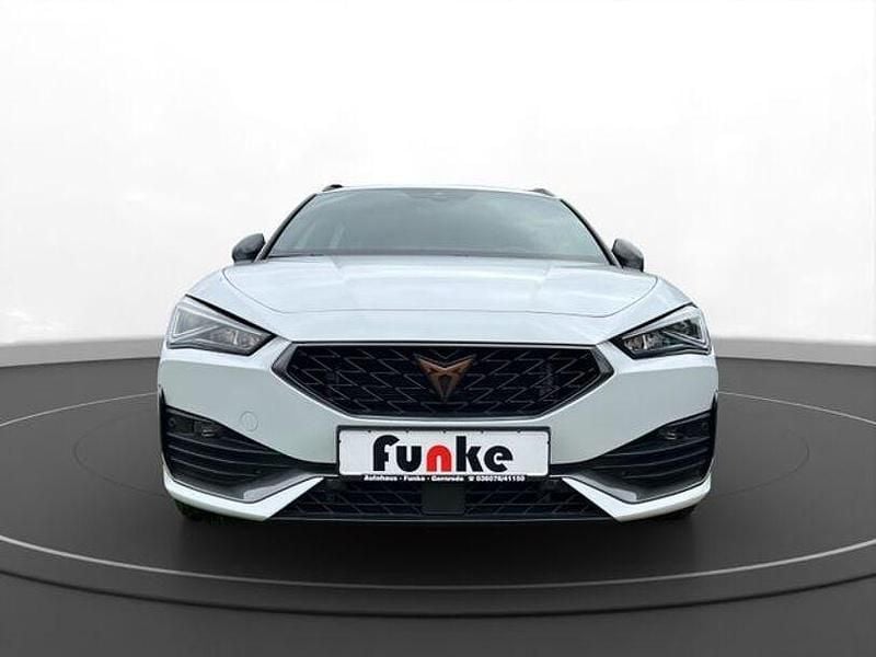 Gebraucht Cupra Leon 150 PS (110 kW) 2024 Weiß Kombi
