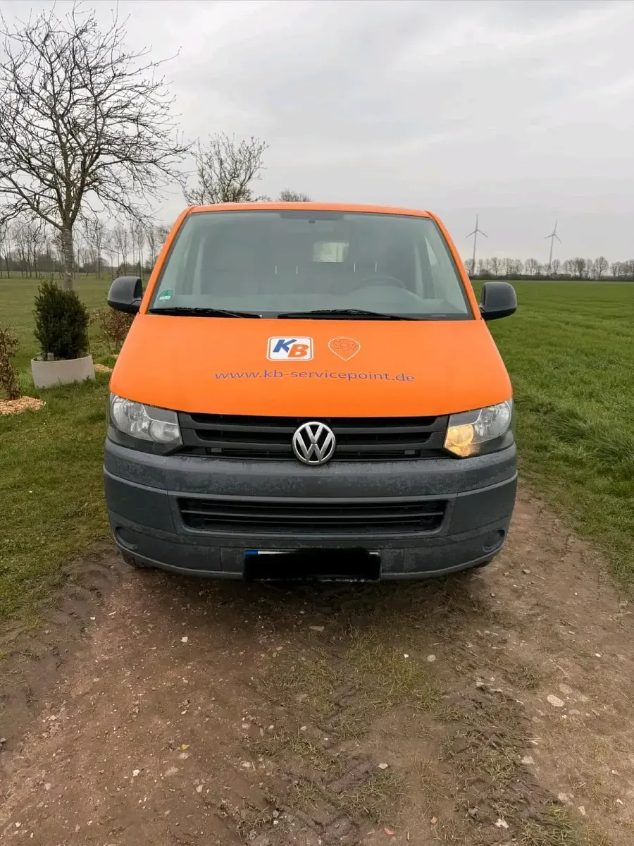 Gebraucht VW Multivan 84 PS (61 kW) 2010 Orange Van / Kleinbus