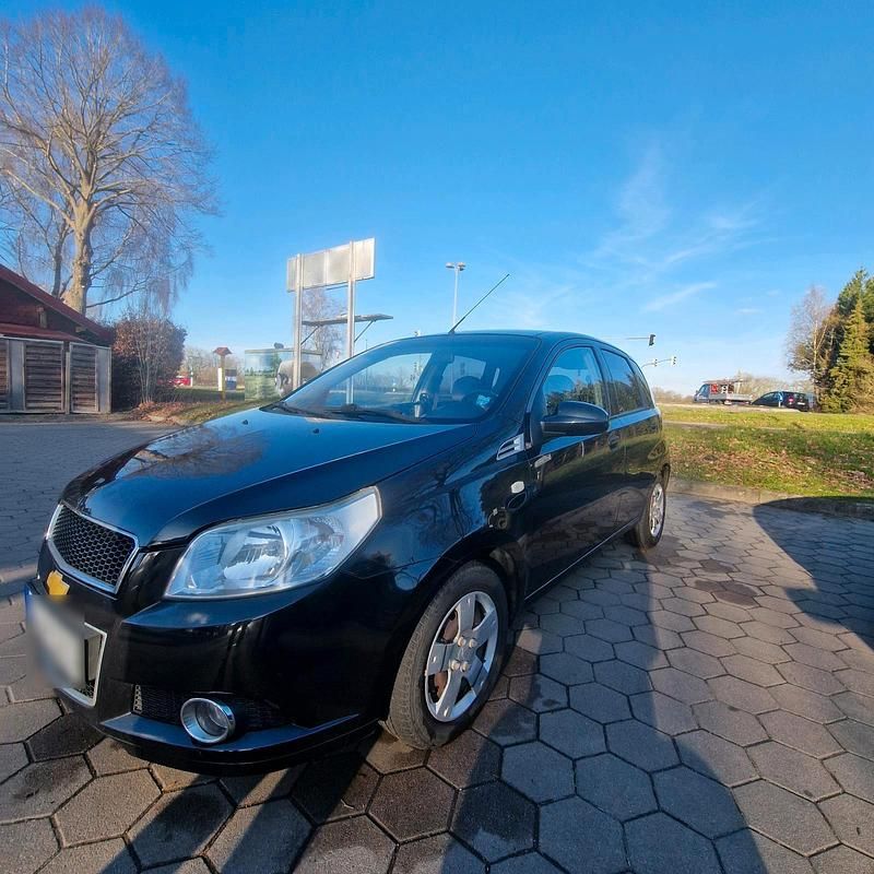 Gebraucht Chevrolet Aveo 70 PS (51 kW) 2009 Schwarz Kleinwagen