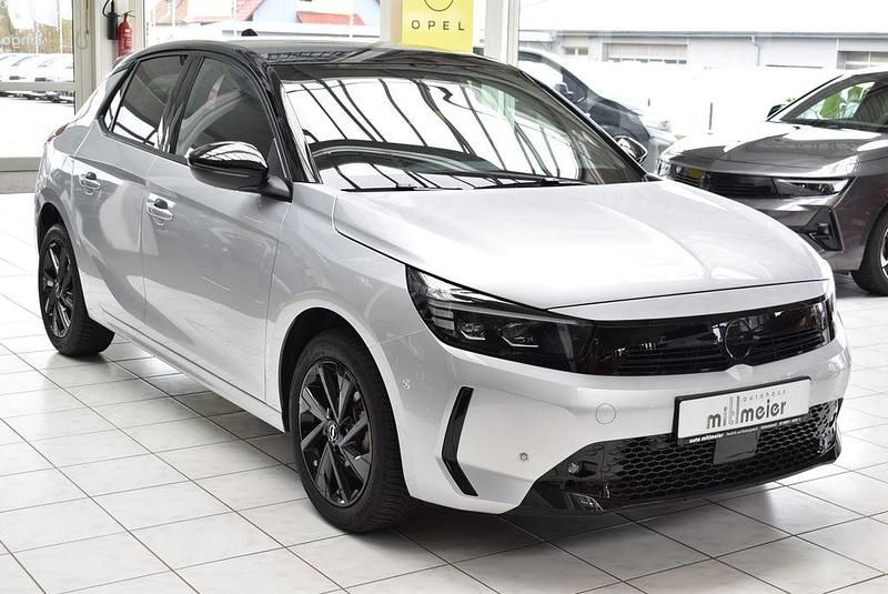 Gebraucht Opel Corsa 136 PS (100 kW) 2025 Grau grafik grau Limousine