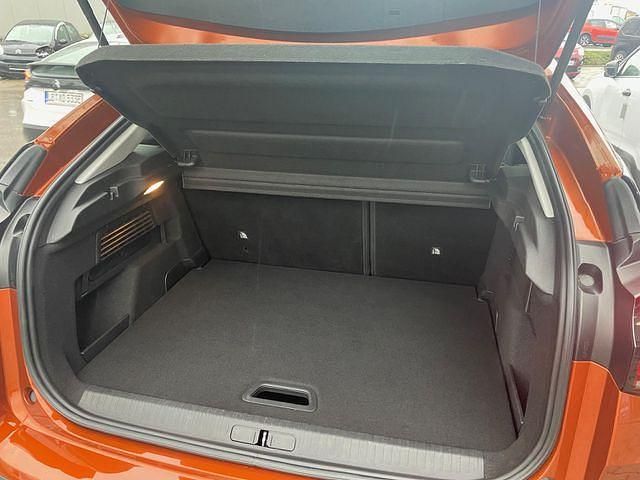 Gebraucht Citroën e-C4 Feel 100 kW (136 PS) 2021 Blau (arabienblau /metal)