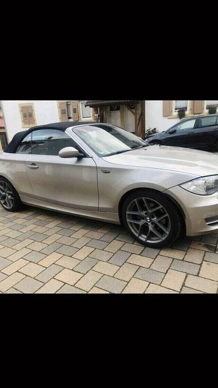 Gold Gebraucht 2008 BMW 120 Cabriolet Cabrio | 6.990 € - Bild 1/4