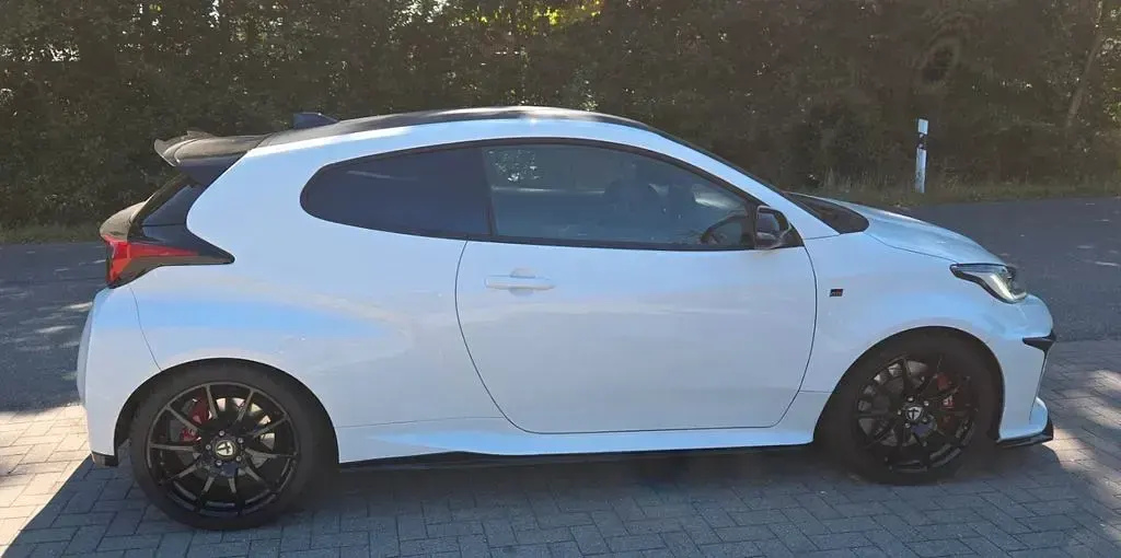 Gebraucht Toyota Yaris 261 PS (191 kW) 2024 Weiß Kleinwagen