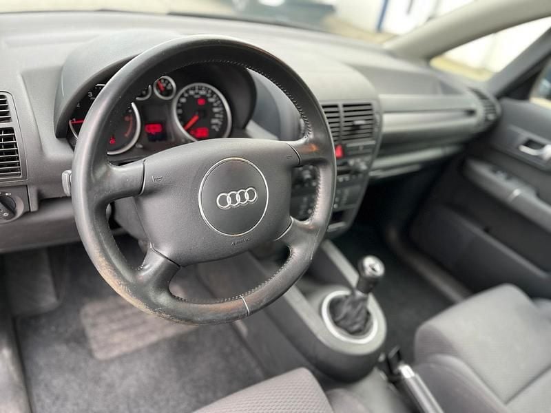 Gebraucht Audi A2 75 PS (55 kW) 2003 Grau Kleinwagen