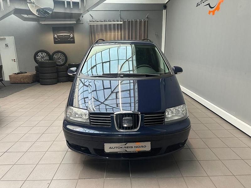 Gebraucht Seat Alhambra Reference 140 PS (102 kW) 2009 Blau Van / Kleinbus