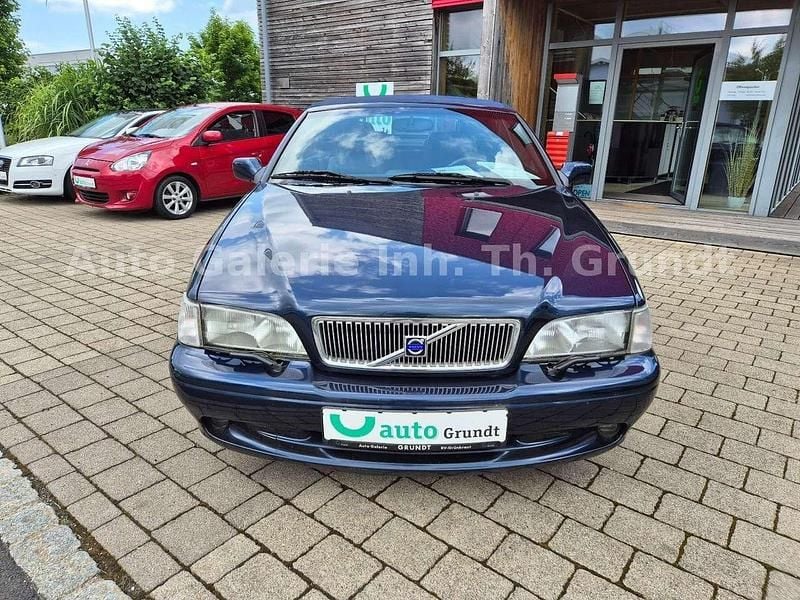 Gebraucht Volvo C70 Comfort 193 PS (141 kW) 2001 Blau metallic Cabrio