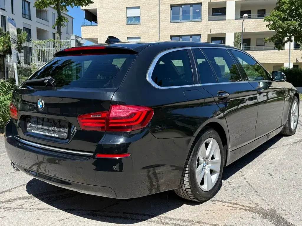 Gebraucht BMW 530 Performance 258 PS (189 kW) 2014 Schwarz Kombi