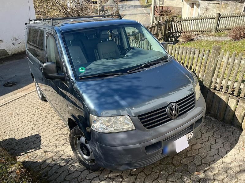 Gebraucht VW T5 102 PS (75 kW) 2007 Grau Van