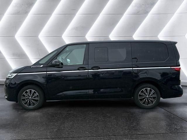 Second-hand VW Multivan Style 150 CP (110 kW) 2025 Negru Monovolum