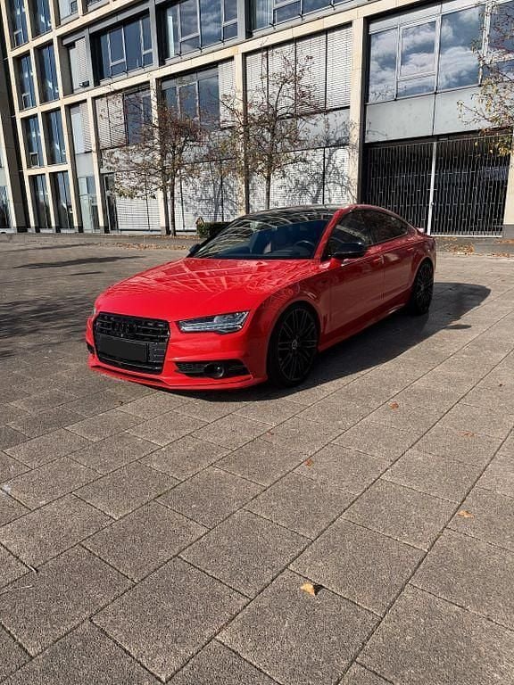 Rot Gebraucht 2016 Audi S7 Ambiente Kleinwagen | 34.900 € - Bild 1/4