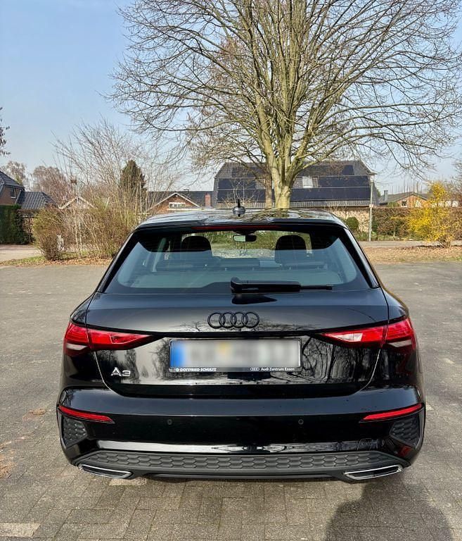 Gebraucht Audi A3 S-Line 116 PS (85 kW) 2022 Schwarz Limousine