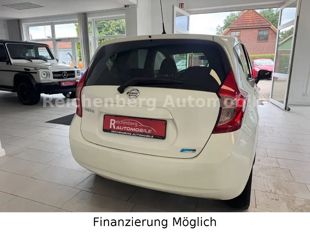 Gebraucht Nissan Note Acenta 90 PS (66 kW) 2015 Weiß Kleinwagen