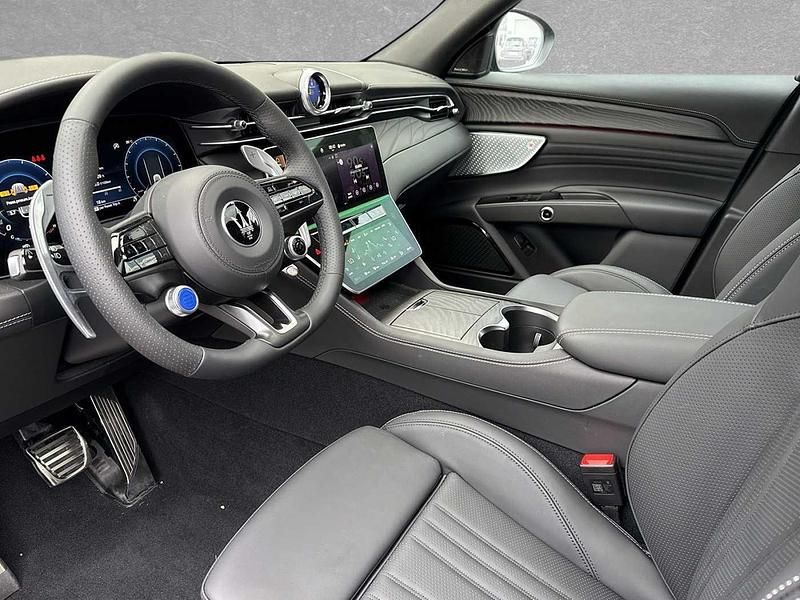 Gebraucht Maserati Grecale 330 PS (242 kW) 2025 Schwarz (nero tempesta) SUV