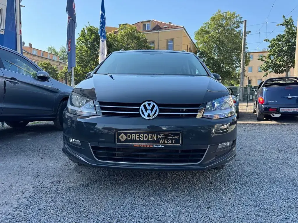 Gebraucht VW Sharan Cup 177 PS (130 kW) 2015 Grau Van / Kleinbus