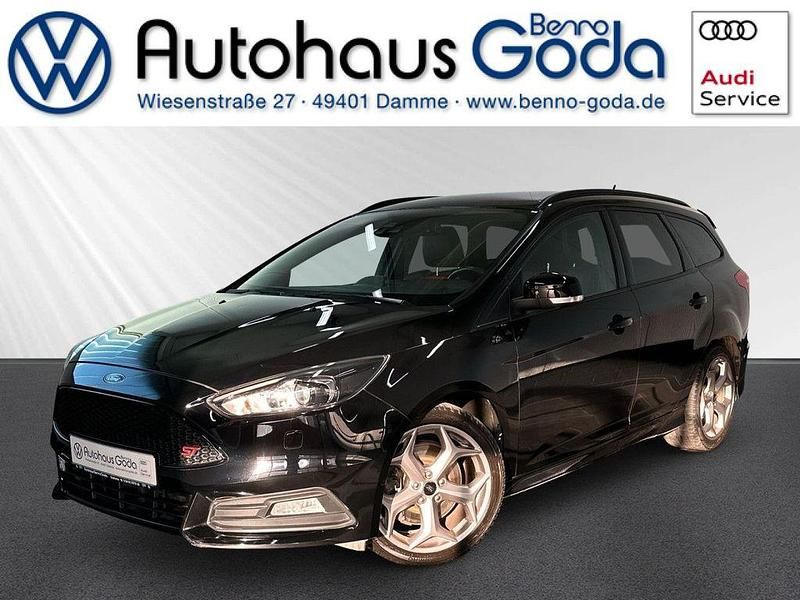 Second-hand Ford Focus ST 250 CP (183 kW) 2018 Negru Break