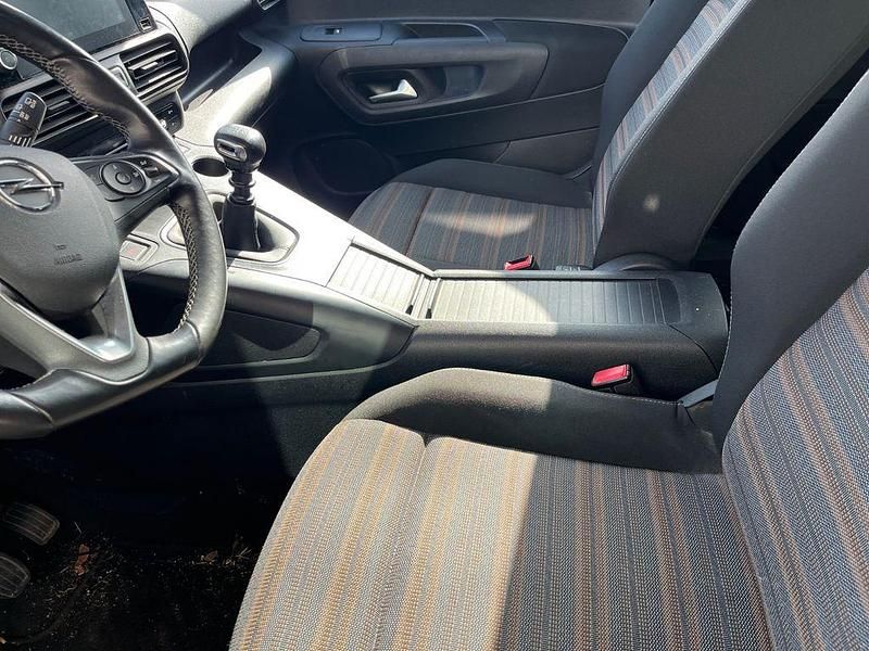 Gebraucht Opel Combo Life Innovation 131 PS (96 kW) 2018 Schwarz Van / Kleinbus