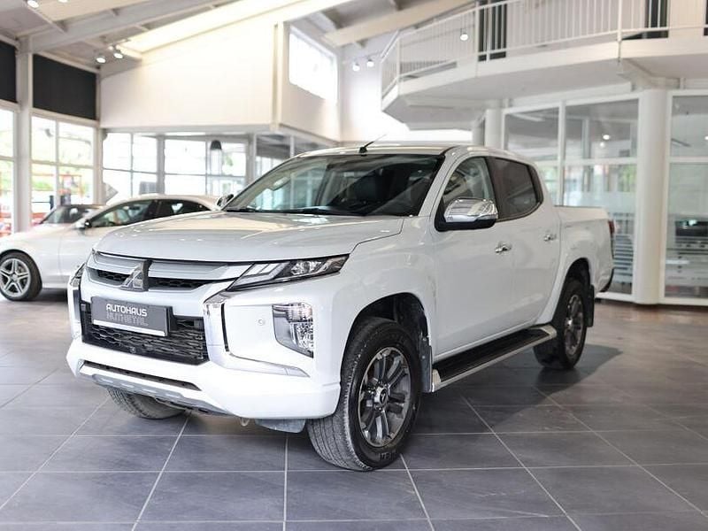 Gebraucht Mitsubishi L200 Top 150 PS (110 kW) 2021 Weiß Abholung