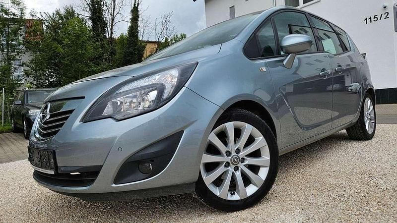 Grau Gebraucht 2015 Opel Meriva Van / Kleinbus | 6.200 € (Guter Preis) - Bild 1/4