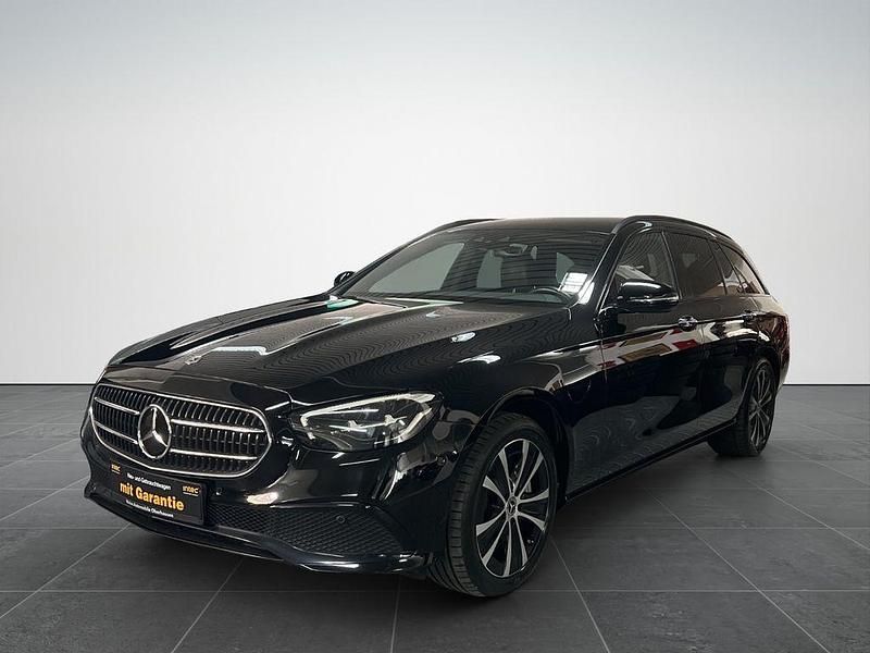 Gebraucht Mercedes E300 306 PS (225 kW) 2021 Schwarz Limousine