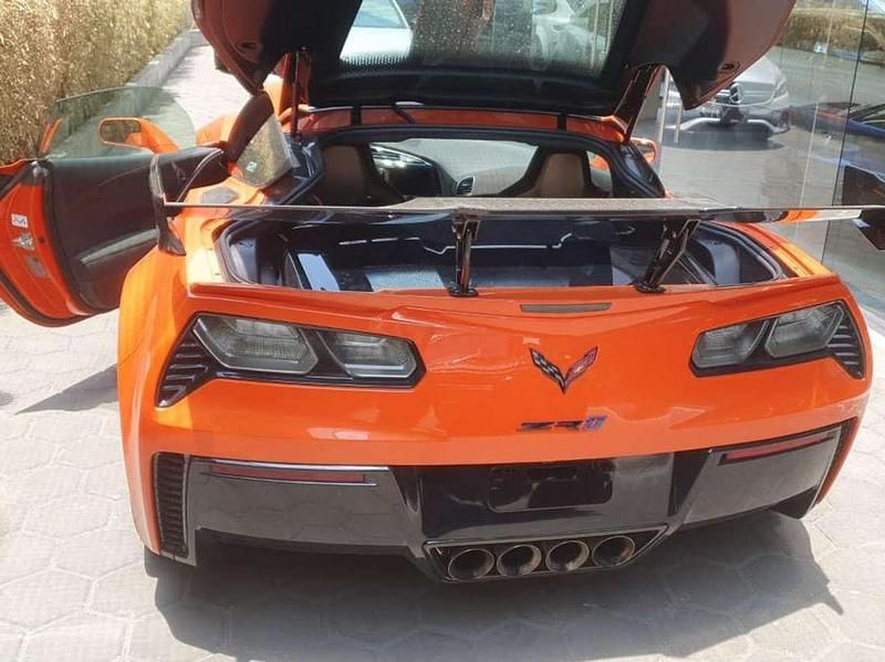 Gebraucht Corvette ZR1 765 PS (562 kW) 2018 Orange Coupé