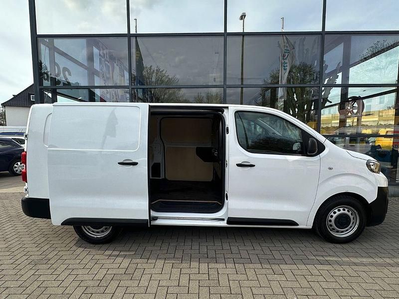 Gebraucht Peugeot Expert 102 PS (75 kW) 2021 Weiß Van