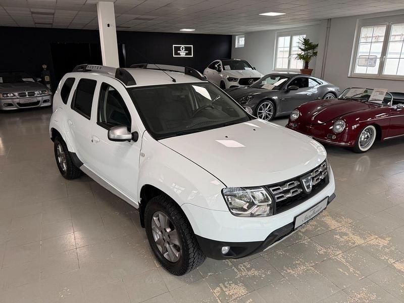 Gebraucht Dacia Duster Prestige 109 PS (80 kW) 2015 Weiß SUV