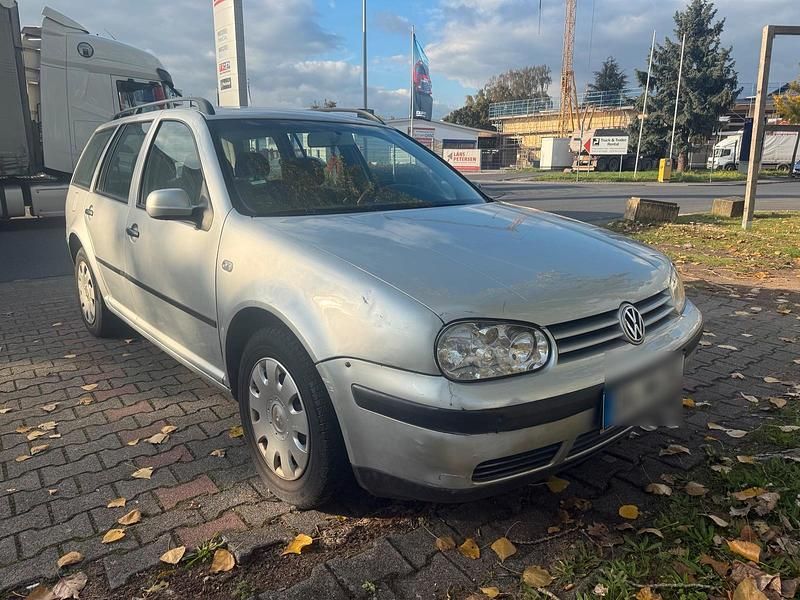 Silber Gebraucht 2004 VW Golf IV Kombi | 900 € (Superpreis) - Bild 1/4