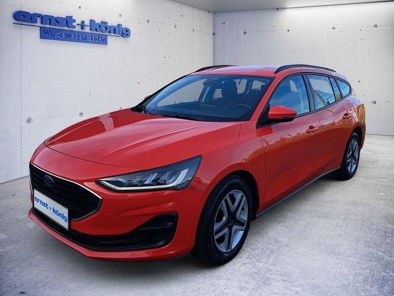 Rot Gebraucht 2022 Ford Focus Kombi | 16.490 € (Etwas zu teuer) - Bild 1/4