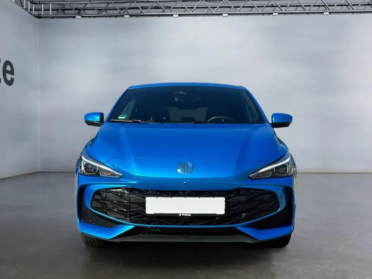 Gebraucht MG MG3 Luxury 194 PS (142 kW) 2024 Blau Kleinwagen