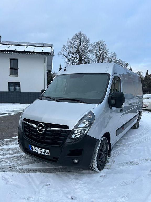 Silber Gebraucht 2021 Opel Movano Limousine | 20.500 € - Bild 1/2