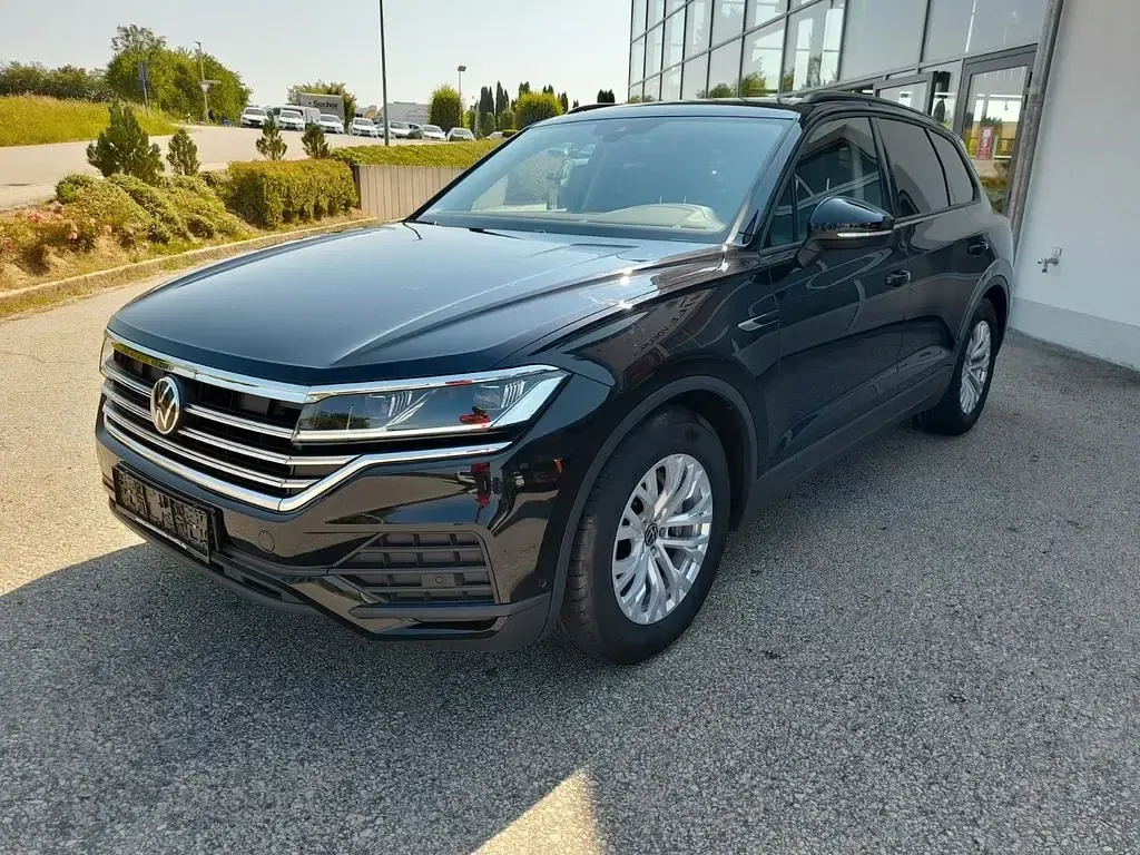 Gebraucht VW Touareg 231 PS (169 kW) 2022 Schwarz SUV