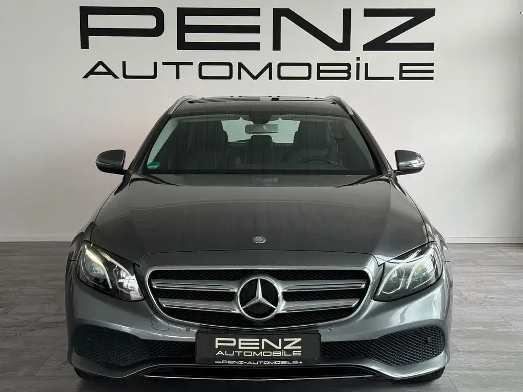 Gebraucht Mercedes E200 184 PS (135 kW) 2016 Grau Kombi