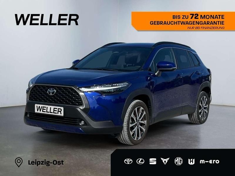 Blau Gebraucht 2024 Toyota Corolla Cross Team SUV | 32.490 € (Guter Preis) - Bild 1/3