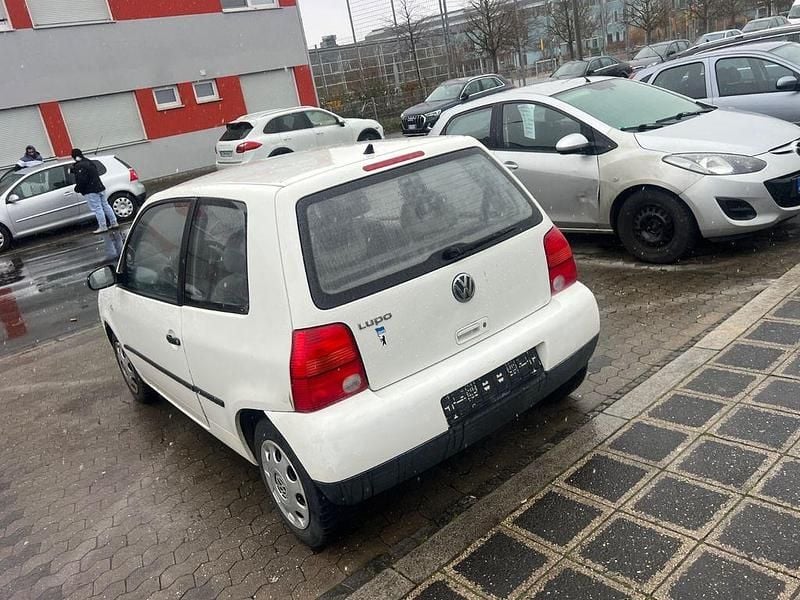 Gebraucht VW Lupo Basis 50 PS (36 kW) 2001 Weiß Kleinwagen