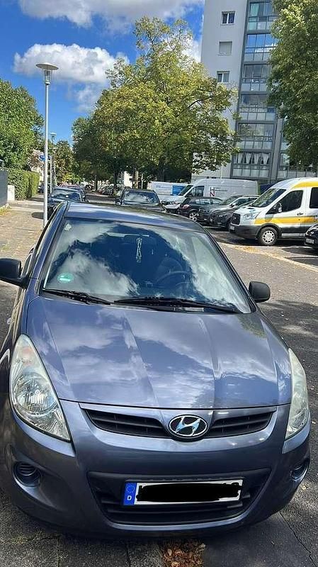 Gebraucht 2009 Hyundai i20 Classic Limousine | 3.400 € (Etwas zu teuer) - Bild 1/4