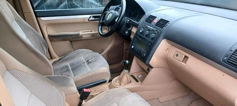 Gebraucht VW Touran 136 PS (100 kW) 2004 Schwarz Van / Kleinbus