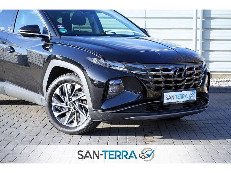 Gebraucht Hyundai Tucson 150 PS (110 kW) 2021 Schwarz SUV