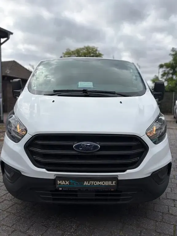 Gebraucht Ford Transit Custom 105 PS (77 kW) 2022 Weiß Van