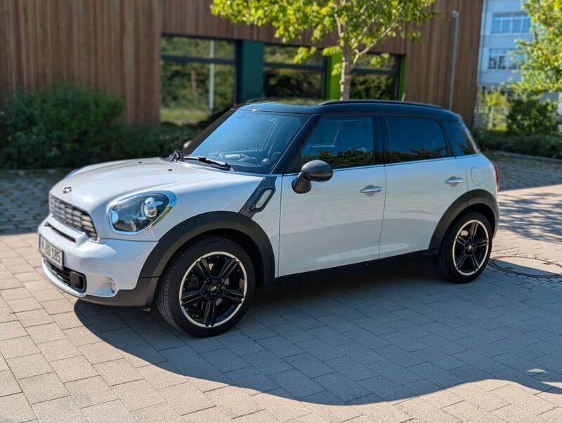 Weiß Gebraucht 2012 Mini Cooper S Countryman SUV | 11.300 € (Fairer Preis) - Bild 1/4