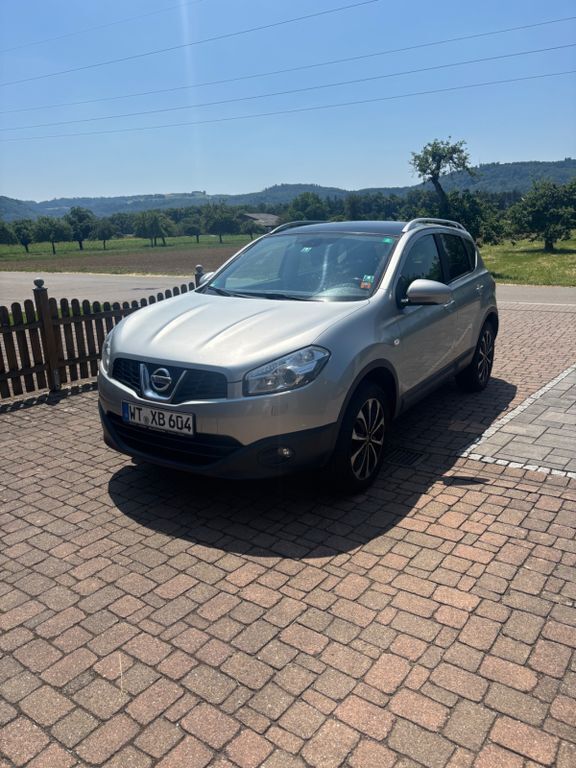 Silber Gebraucht 2011 Nissan Qashqai I-Way SUV | 6.900 € (Fairer Preis) - Bild 1/4
