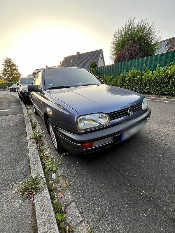 Violet Gebraucht 1994 VW Golf Cabriolet Cabrio | 10.000 € - Bild 1/4