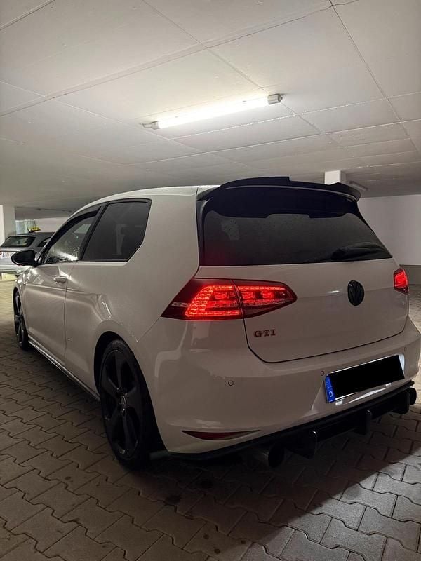 Gebraucht VW Golf GTI 230 PS (169 kW) 2016 Weiß Coupé
