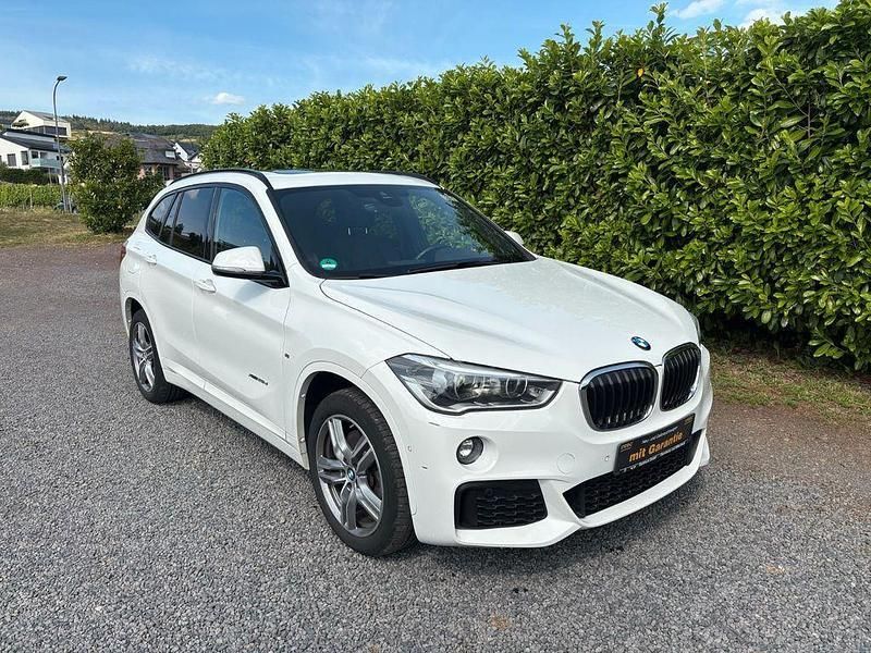 Weiß Gebraucht 2017 BMW X1 M Sport SUV | 21.490 € (Fairer Preis) - Bild 1/4